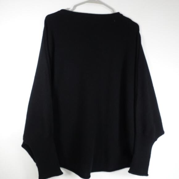 EUC Quince Women’s Mongolian Cashmere Batwing Sweater Black Sm/Med Relaxed Fit - Picture 7 of 9